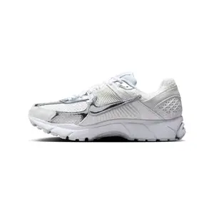 Nike Zoom Vomero 5 'Chrome Toe' Women's Shoes 