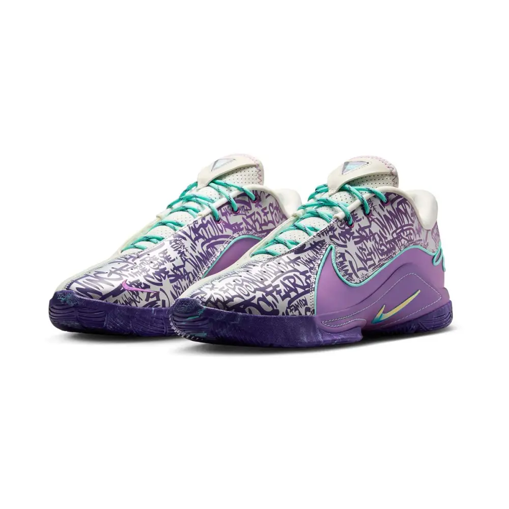 LeBron XXII 'Frozen Grapes' Basketball Shoes AD8B6123