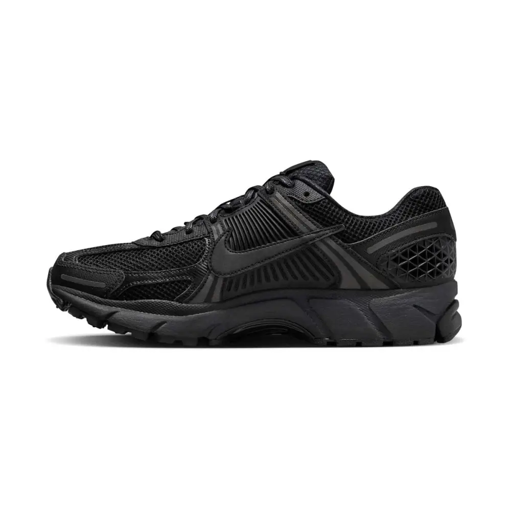 Nike Zoom Vomero 5 Men's Shoes 